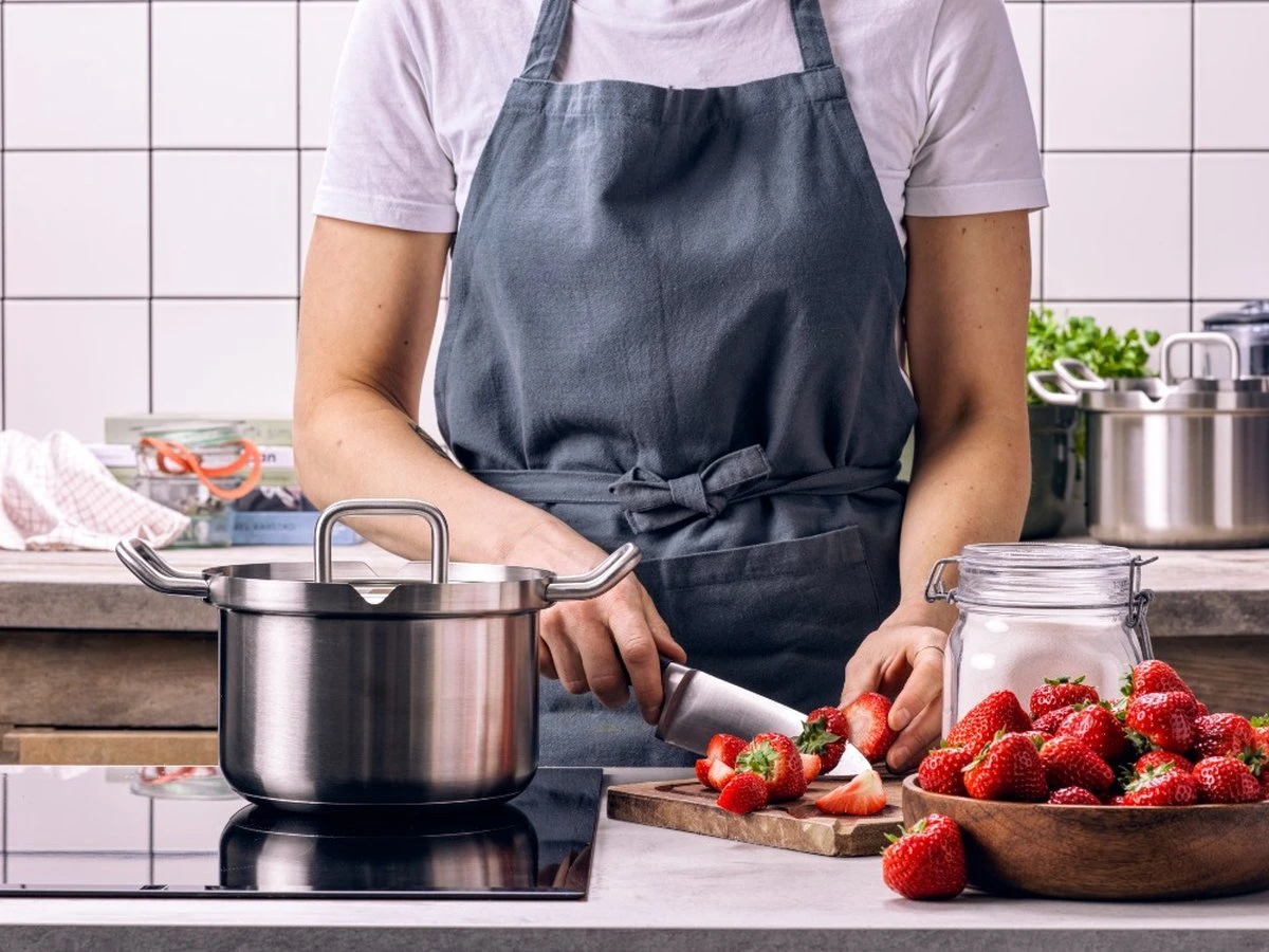 BK Q-linair Master Glas pannenset - 5-delig - glazen deksel - veilig afgietsysteem - inductie BK Q-linair Master Glas Pannenset - 5-delig - Glazen Deksel - Veilig Afgietsysteem - Inductie -Keuken Pot 1200x900 5