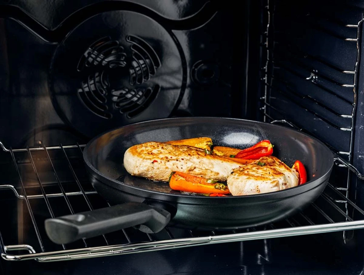 BK Easy Induction Ceramic Koekenpan - Ø20 cm - PFAS-vrij BK Easy Induction Ceramic Koekenpan - Ø20 Cm - PFAS-vrij -Keuken Pot 1200x907 18