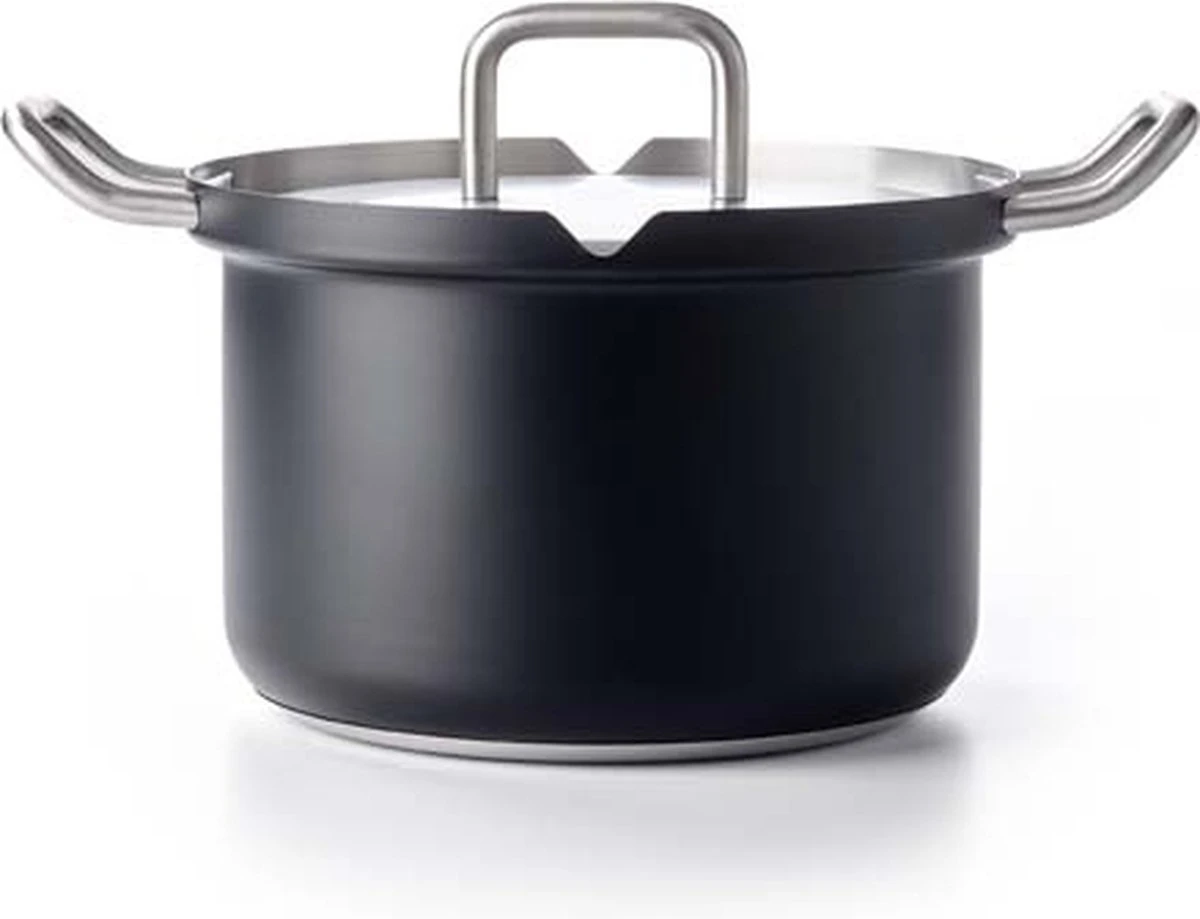 BK Q-linair Master Black kookpannenset - 5-delig - veilig afgietsysteem - inductie BK Q-linair Master Black Kookpannenset - 5-delig - Veilig Afgietsysteem - Inductie -Keuken Pot 1200x919 2