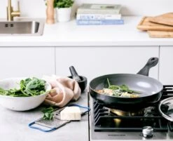 BK Easy Basic Ceramic Koekenpan Ø 28 Cm - Anti-aanbak - PFAS-vrij - Krasvast 11 BK Easy Basic Ceramic Koekenpan Ø 28 Cm - Anti-aanbak - PFAS-vrij - Krasvast -Keuken Pot 1200x976 4