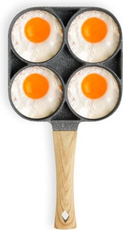 Magnani - Eierpan - 4 Bakplaten Van ⌀ 8 Cm - Voor Gas- En Elektrische Kookplaten - Aluminium - Houten Handvat - 38 X 18.7 X 2 Cm -Keuken Pot 643x1200