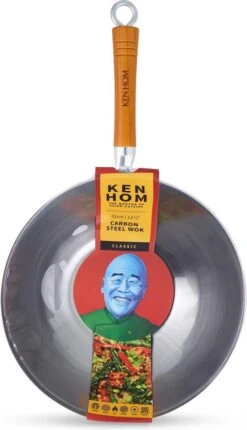 Ken Hom Classic Wok - Ø 32cm In Koolstofstaal En Houten Greep 3 Ken Hom Classic Wok - Ø 32cm In Koolstofstaal En Houten Greep -Keuken Pot 690x1200 1