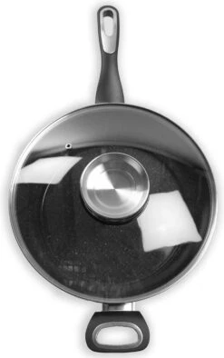 Merkloos Keukenpan Met Deksel En Heeft Een Diameter Van Ø 28 Cm - Luxe Hapjespan Keukenpan Van 28cm Anti-aanbaklaag - Handvat Zwart - Pan Met Deksel 6 Merkloos Keukenpan Met Deksel En Heeft Een Diameter Van Ø 28 Cm - Luxe Hapjespan Keukenpan Van 28cm Anti-aanbaklaag - Handvat Zwart - Pan Met Deksel -Keuken Pot 752x1200