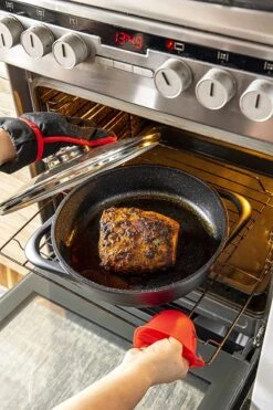 Smile 10-Delige Pannenset - Anti Aanbaklaag - Vaatwasser Bestendig - Zwart - MGK-17 8 Smile 10-Delige Pannenset - Anti Aanbaklaag - Vaatwasser Bestendig - Zwart - MGK-17 -Keuken Pot 800x1200 32