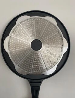 Teffo Kadirelli - Pancake Pannenkoeken 7 Kop Marmeren Anti Aanbaklaag - Inductie Compatibel 5 Teffo Kadirelli - Pancake Pannenkoeken 7 Kop Marmeren Anti Aanbaklaag - Inductie Compatibel -Keuken Pot 927x1200 1